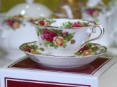Fili�anka Royal Albert